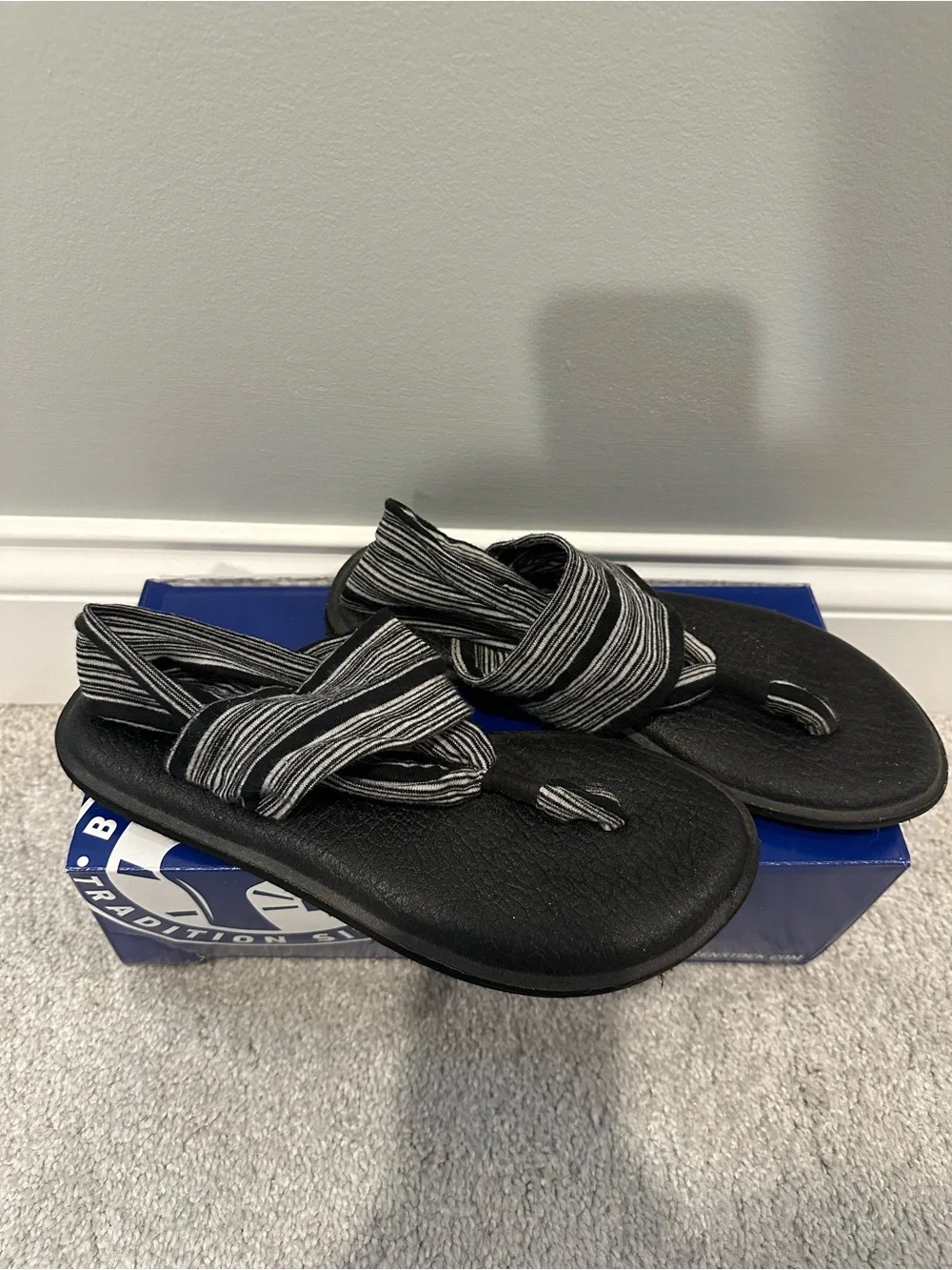 Sanuk Yoga Sling Sandal